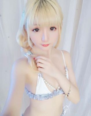 朱莉的第一次_4K在线观看高清