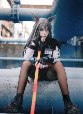 添b视频_720超清在线观看